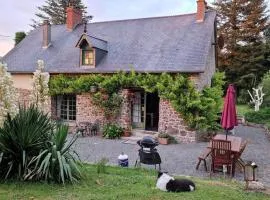 Charming 3-Bed Cottage in Beaucoudray Normandy
