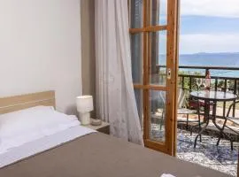 Seaside Escape Marmaras