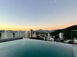 LOFT UP 509 | Mobiliado | WIFI | Piscina | Vaga