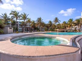Luxury Beach Residences，位于莫雷洛斯港的酒店
