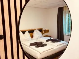 Enns Sleep Gasthaus Backhendlstation