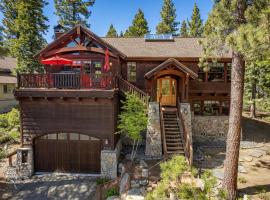 Big Horn Luxury Lodge - 4 BR w Hot Tub & Close to Lake!，位于塔霍城的酒店