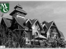 Pousada Château' MG，位于坎波斯杜若尔当的酒店