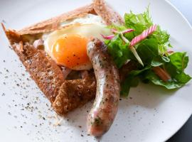 WeBase KAMAKURA，位于镰仓市的度假村