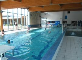 Village Vacances Passion Le Cezallier，位于Ardes-sur-Couze的酒店