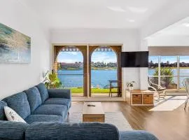 Lakeside Mews