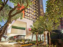 Ibis Belo Horizonte Savassi，位于贝洛奥里藏特的酒店
