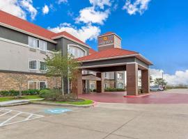 La Quinta by Wyndham Bridge City-Orange，位于Bridge City的酒店