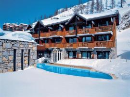 Résidence & Spa Les Chalets de Solaise，位于瓦勒迪泽尔的酒店