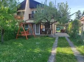 Tavasz apartman