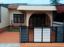 Sobey Laris Homestay WAKAF BHARU