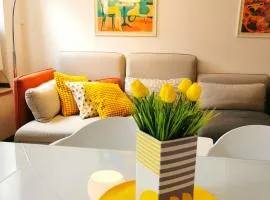 Old Town Apartment with Terrace - Live Love Lake