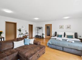 stern12 SIRIUS Küche WLAN Arbeitsplatz Parken，位于Hetzerath的酒店