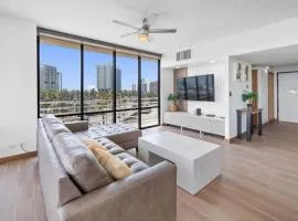 Oceanfront Haven with SpaceX Views