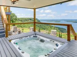 Luxe Home with Panoramic Greers Ferry Lake Views