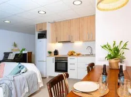 La flama del Ter, un loft preciós amb pati privat i estufa de flames