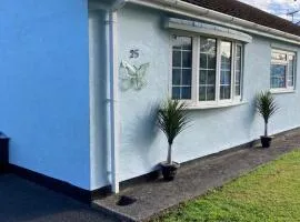 2 Bed Bungalow -25 Gower Holiday Village - Dog Friendly