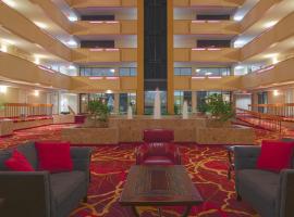 MCM鲁波科典雅套房酒店，位于拉伯克的酒店