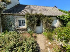 Petite maison à la campagne，位于Mespaul的酒店