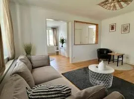 Cozy apartment in Jädraås nestled near the lake just 10 minutes from Kungsberget