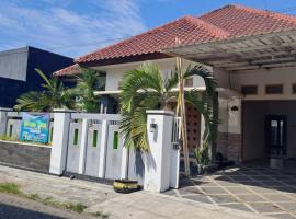 Green ijen homestay and tour，位于外南梦的酒店