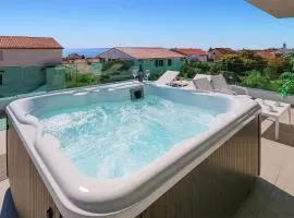 Beautiful Apartment In Mandre