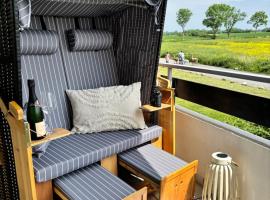 Quartier Strandblick Staberdorf - 2 Balkone mit Meerblick，位于费马恩的海滩酒店