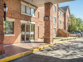 Comfort Suites，位于伦敦的酒店