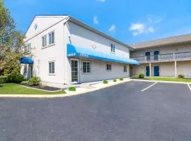 Econo Lodge Bethel - Danbury