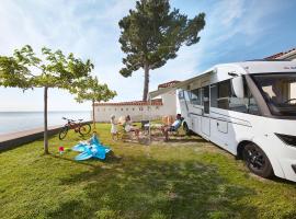 Camping Adria Ankaran - Pitches，位于安卡兰的露营地