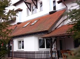 Hotel Dworek，位于弗罗茨瓦夫的酒店