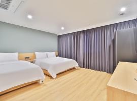 Gongdam Stay Hotel Ulsan Samsan，位于蔚山的酒店