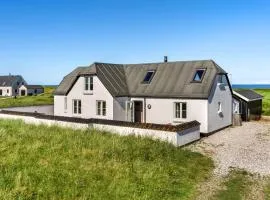 Beautiful Home In Frøstrup With Sauna