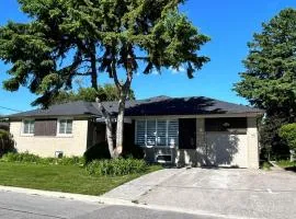 BRAND NEW lower home with EXCLUSIVE Bathroom