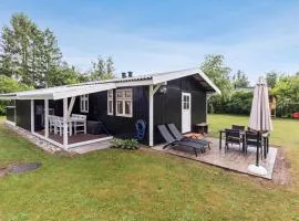 2 Bedroom Gorgeous Home In Ebeltoft