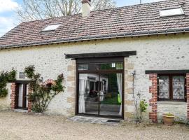 Nice Home In Savigne-Sous-Le-Lude，位于Savigné-sous-le-Lude的酒店