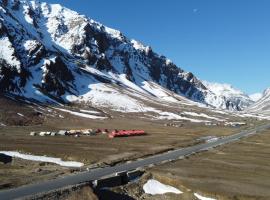 Himalayan Routes Camp Sarchu，位于Sir Bhum Chun的豪华帐篷营地