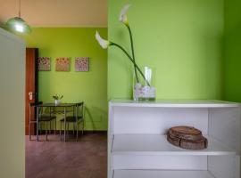 Butterfly Apartment Cagliari - Self check-in, no kitchen，位于卡利亚里的酒店