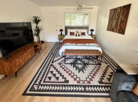 Carpinteria Beach Studio Condo，位于卡宾特里拉的酒店