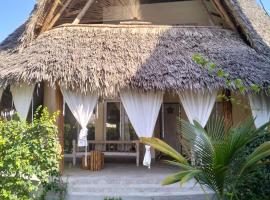 Cosy cottage 2 Marine Park at Malindi Beach，位于马林迪的酒店