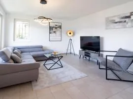 Schöne Wohnung an Toplage mit gratis Parkplatz!