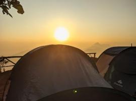 Tent Camping at Ealakka，位于Kattappana的酒店