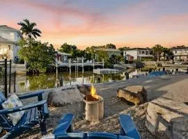 Boaters Bayshore Bungalow II w HOT TUB