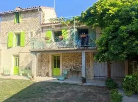 Maison provençale les glycines