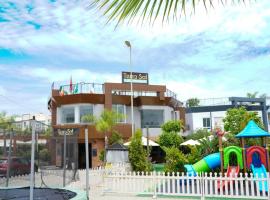 Terrasol Beach By 7AV HOTELS，位于Pont Blondin的酒店