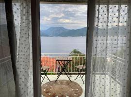 Kotor Bay Villa，位于蒂瓦特的酒店