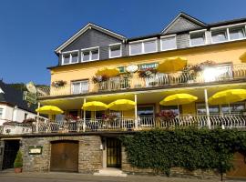 Hotel Weinhaus Moselblick，位于Burg的酒店
