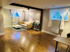 Urban Retreat - 2 Bedroom, 3 Beds, 6 Guests, Free Parking，位于隆格伊的酒店