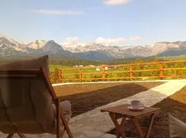 Mountain Houses Una
