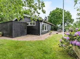 3 Bedroom Gorgeous Home In Hornbk